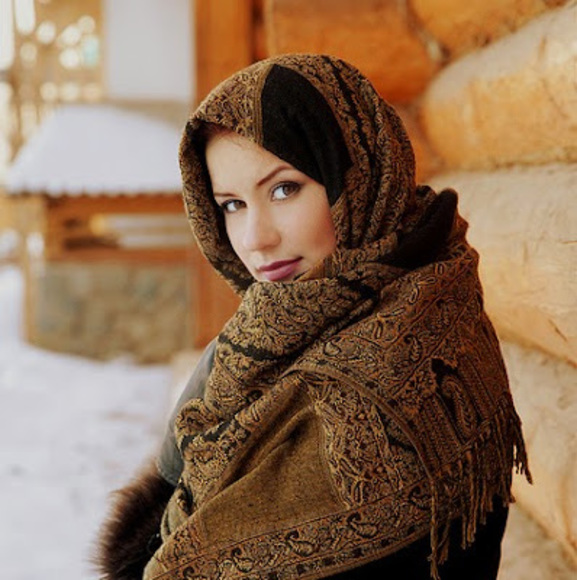 Meet your Posher, Zoya - Picture 1 of 1